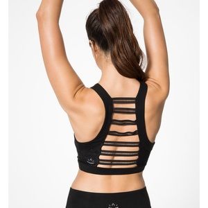 🔺Quilted crop top bra beyond yoga size XS🔺